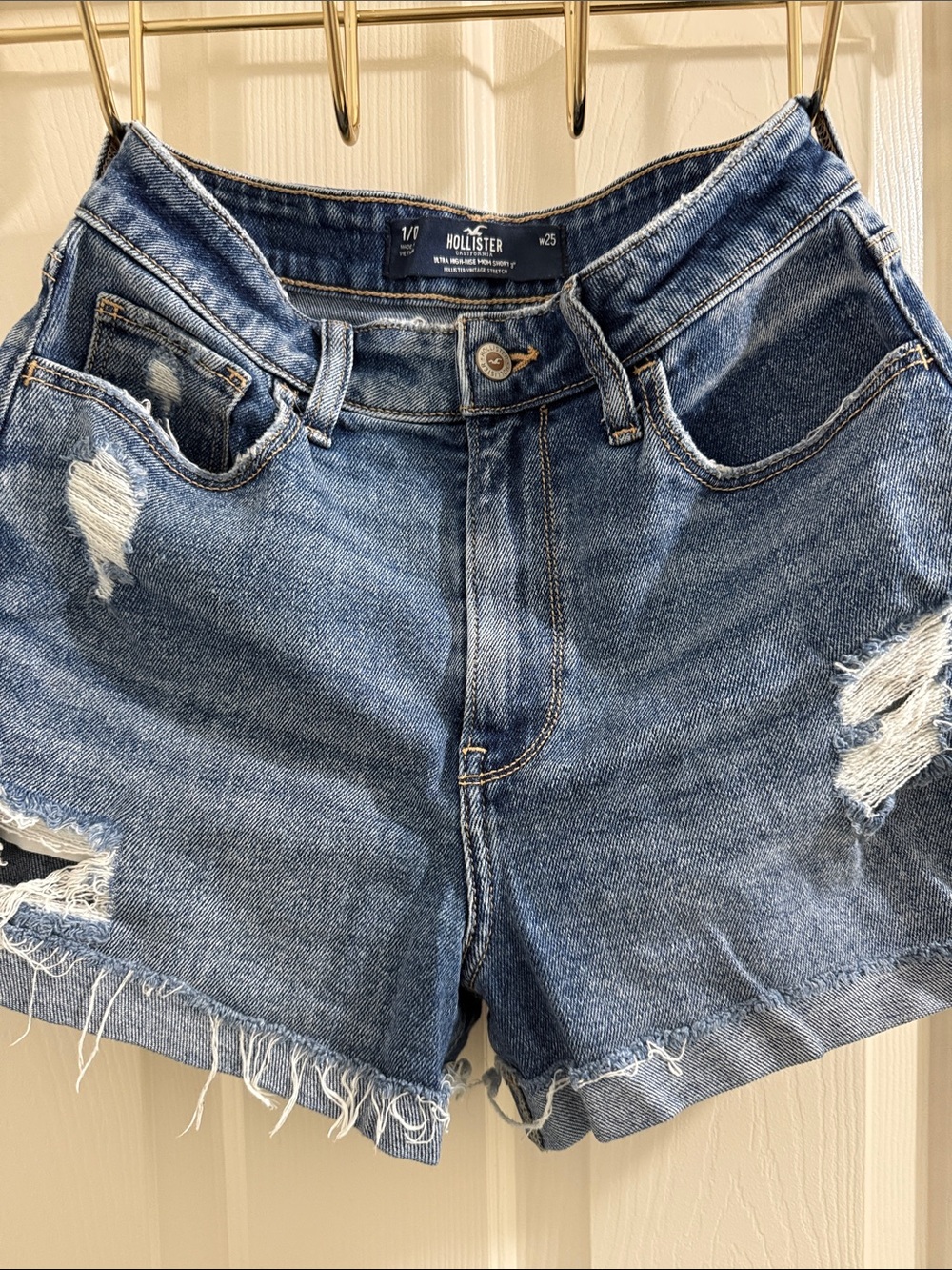 Hollister High-Rise Distressed Denim Shorts - Medium Blue